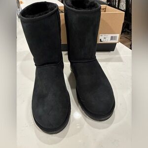 UGG Mens Classic Short Black Winter Boots size 12 NIB